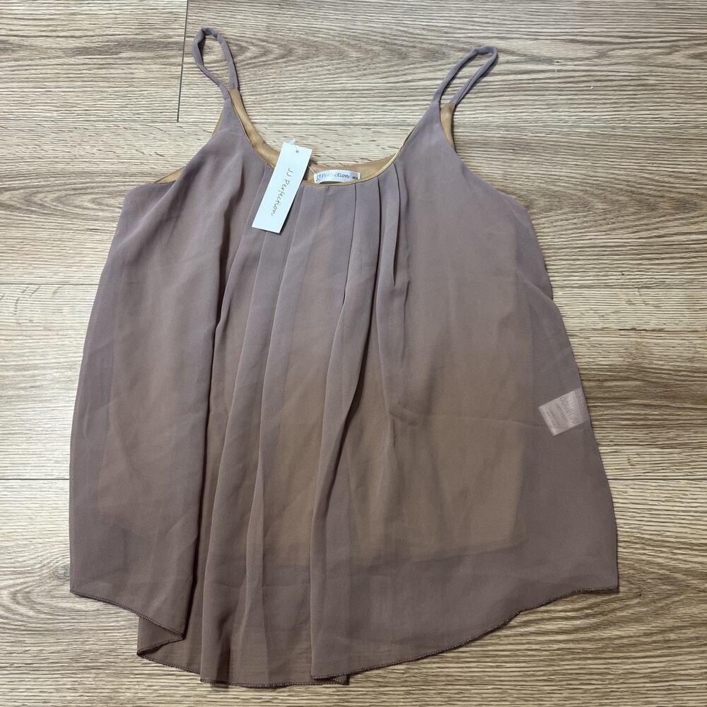 NWT JJ Perfection Women's Purple Sleeveless Blouse Tank Top Size Small (A47)